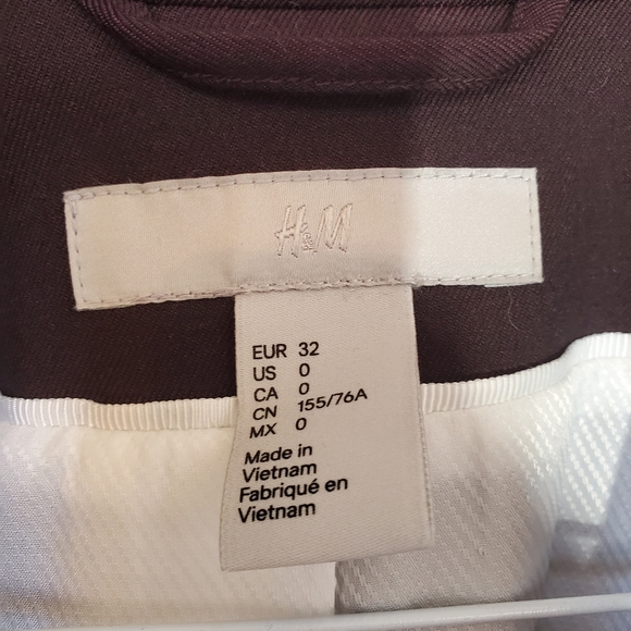 Dark Burgundy H&M Blazer Size 0 - Picture 4 of 6